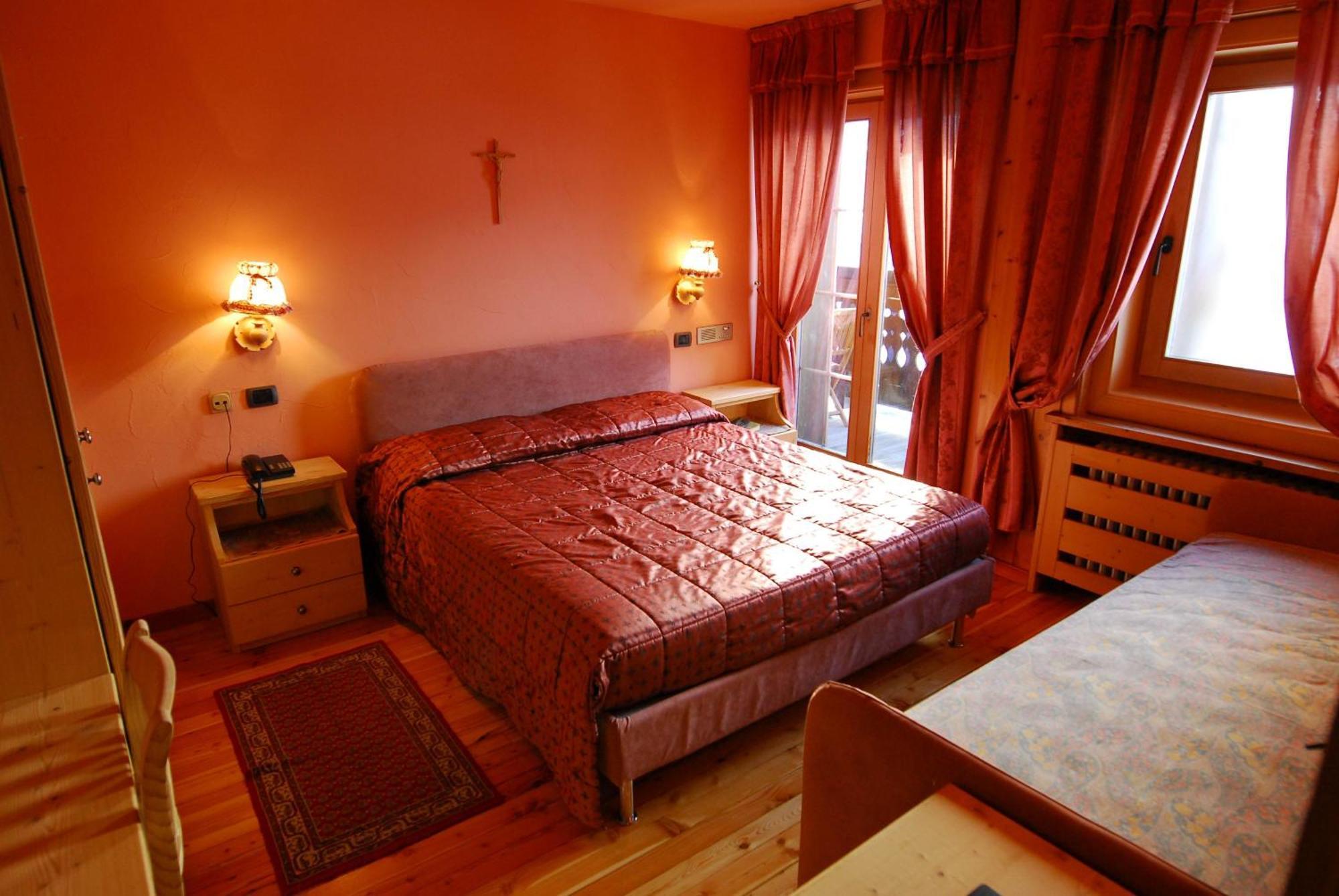 Hotel La Montanina Livigno Phòng bức ảnh